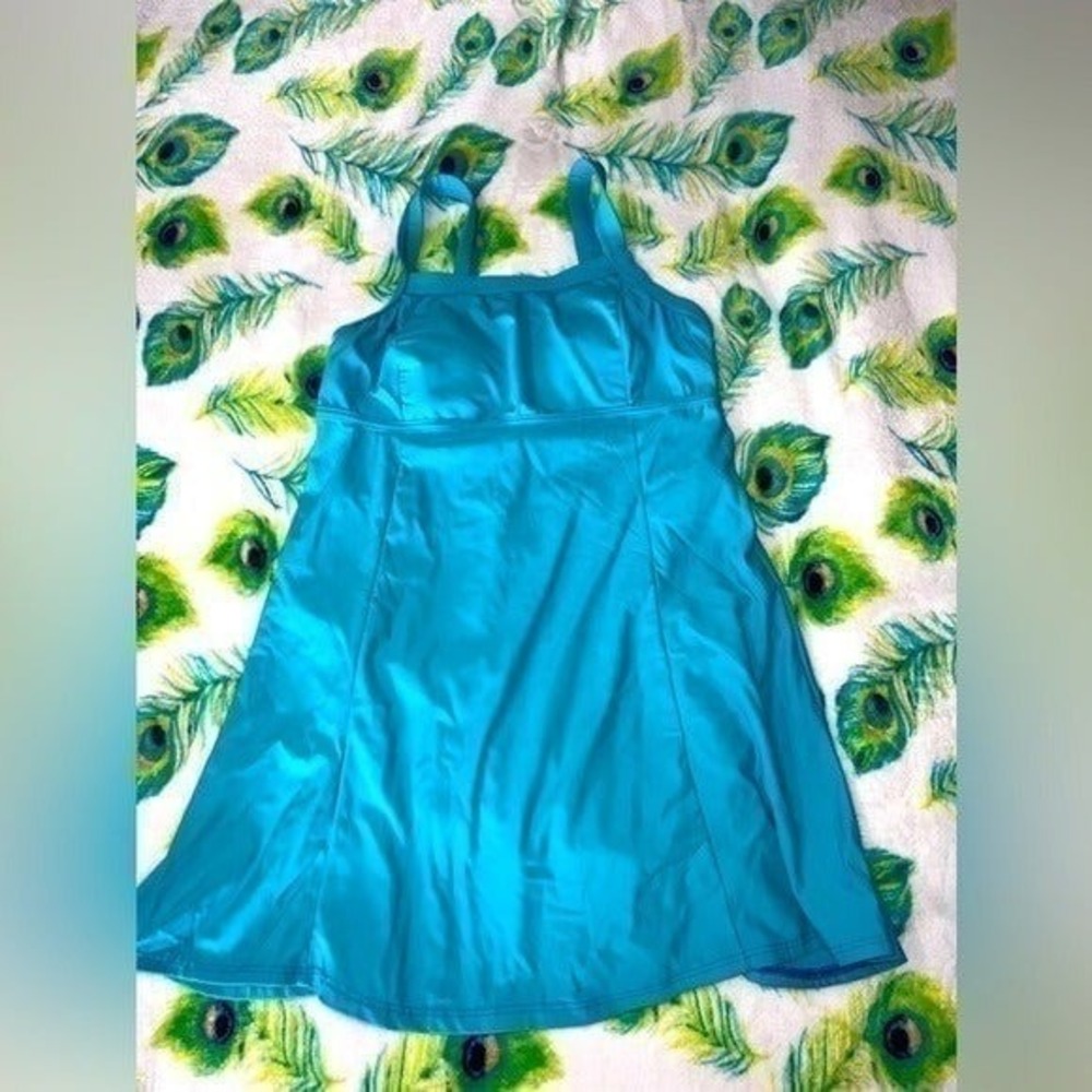 Coldwater creek bathing‎ suit